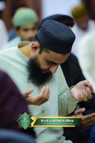 Mehfil-e-Khatm-e-Quran-Pics-41