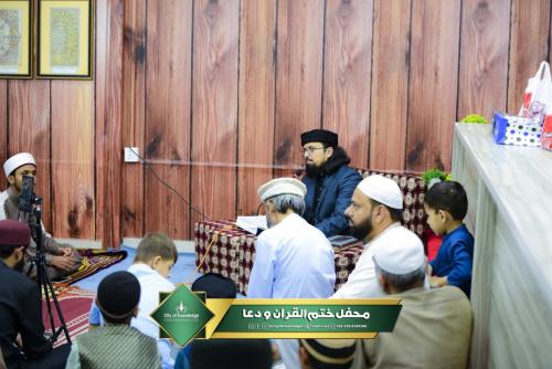 Mehfil-e-Khatm-e-Quran-Pics-54